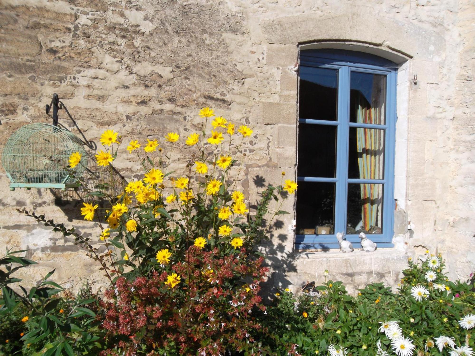 ホテル Manoir De Coulandon アルジャンタン エクステリア 写真